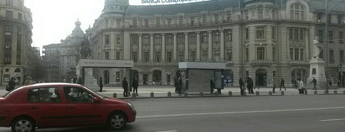 Piața Universității is one of Aydın'ın Beğendiği Mekanlar.