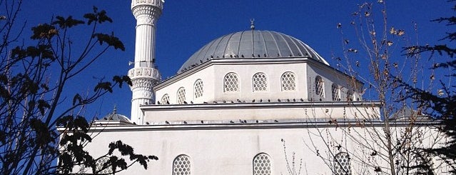 Eryaman Ahi Camii is one of Ergün : понравившиеся места.