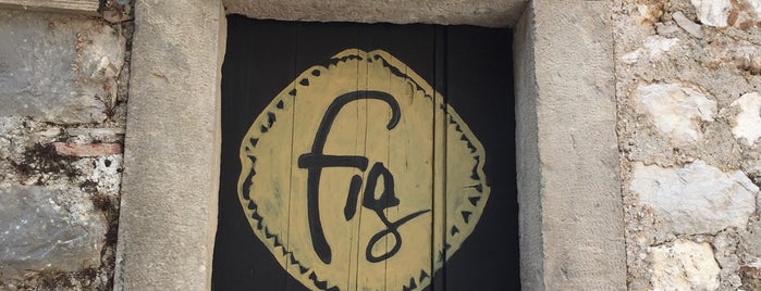 Fig Cafe is one of สถานที่ที่ Tiffany ถูกใจ.