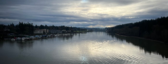 Sellwood Riverfront Park is one of Portland.