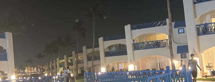 Dive Village is one of Where to go in jeddah city <3.