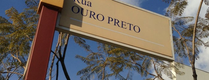 Rua Ouro Preto is one of Guilhermeさんのお気に入りスポット.