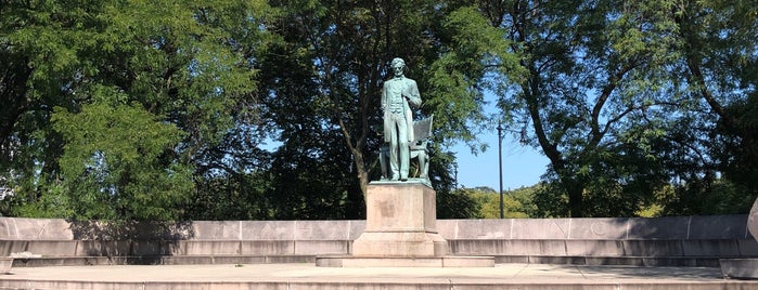 Abraham Lincoln Monument is one of My Kind of Town.