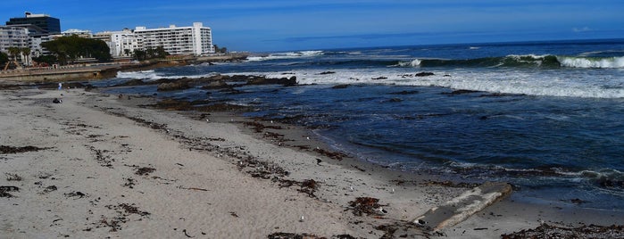 Rocklands Beach is one of CPT.