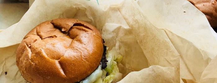 Little Big Burger is one of Lugares favoritos de Jacob.