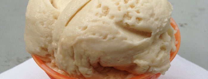 Yoppi Frozen Yogurt & Gelato is one of Marg1eさんの保存済みスポット.