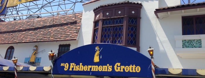 No9 Fisherman's Grotto is one of San Francisco Bars.