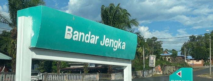 Petronas Pusat Bandar Jengka is one of Fuel/Gas Stations,MY #4.