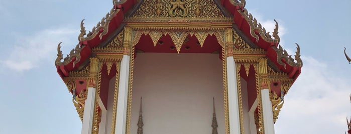 Wat Kongkharam Rajavaravihara is one of หัวหิน.
