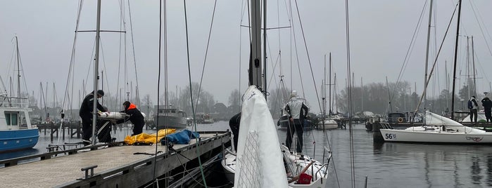 Roei en Zeilvereniging Naarden is one of Must-visit Harbors or Marinas in Amsterdam.