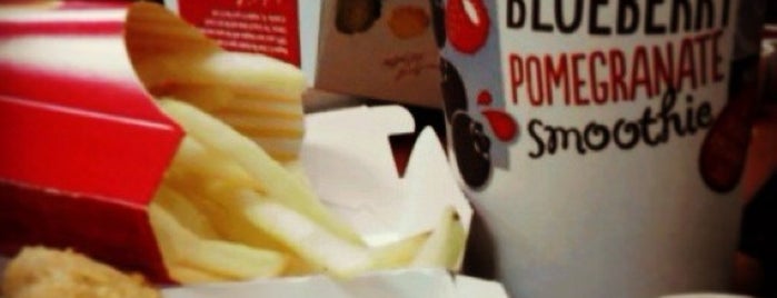 McDonald's is one of Orte, die Momo gefallen.