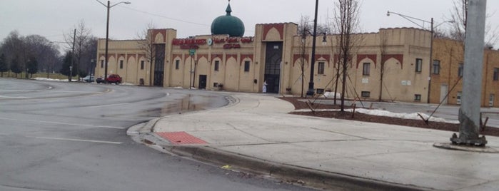American Moslem Society Dearborn Masjid is one of Michigan Mosques.