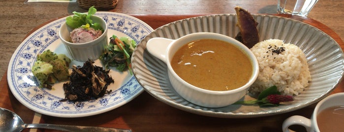 オーガニックレストラン シャロム is one of Top picks for Cafés.