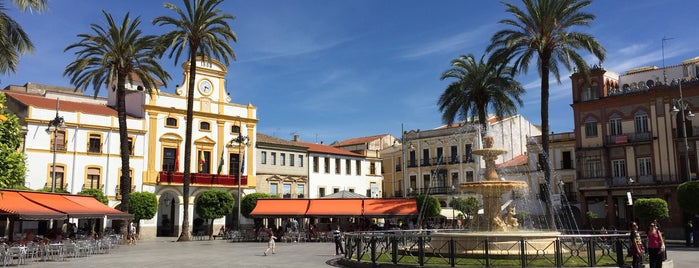Plaza de España is one of Mérida.