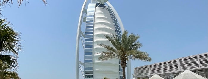 Summersalt Beach Club is one of Dubai.