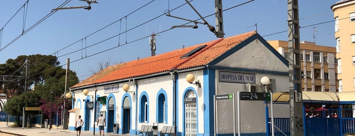 Estación de Oropesa is one of Principales Estaciones ADIF.