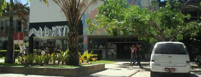CE - Centro de Educação is one of Centros Acadêmicos da UFPE.