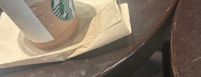 Starbucks is one of Yarn'ın Beğendiği Mekanlar.