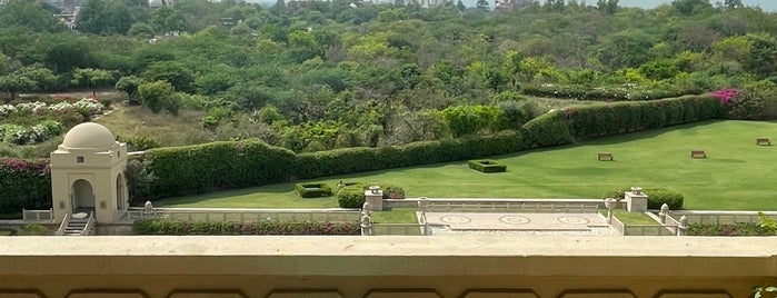 The Oberoi Amarvilas is one of Oteller.