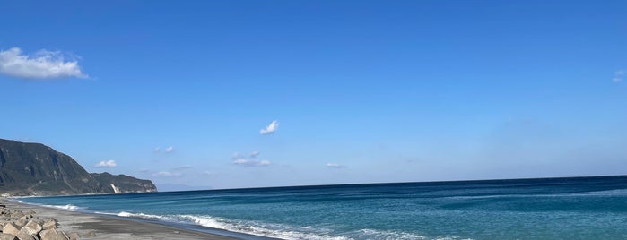 シークレットポイント is one of 東京界隈の綺麗げな浜🏖.