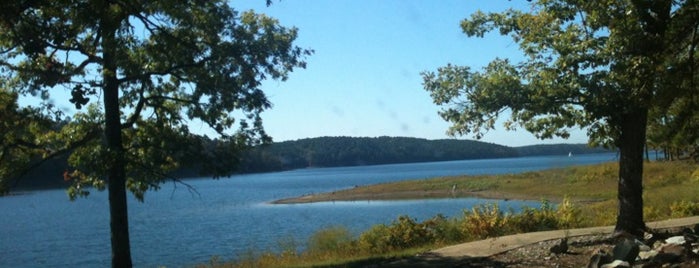 DeGray Lake is one of National Recreation Areas.