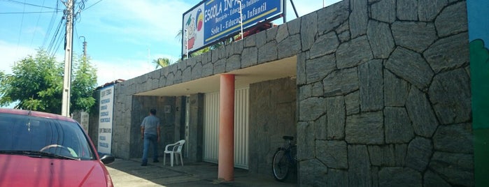 Escola Infância Feliz is one of สถานที่ที่ Sara ถูกใจ.