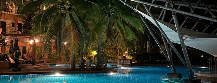 R Mar Resort And Spa Phuket is one of ที่พัก หาดป่าตอง.