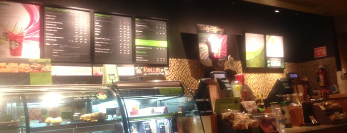 Starbucks is one of Rest, Bares y Cafes favoritos de Jessk!.