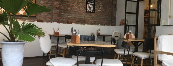 The KAfé is one of Top Places in Vietnam.