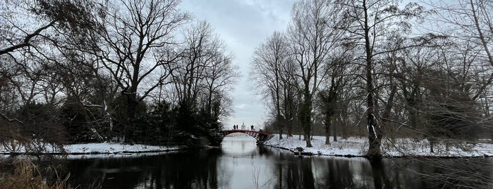 Luiseninsel is one of Testen: Ausflüge.