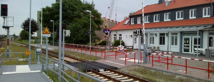 Bahnhof Lauenburg (Elbe) is one of Bf's in Schleswig-Holstein.