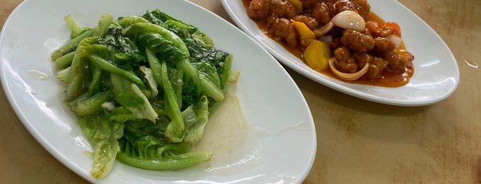 Restoran TC Keong 强记海鲜饭店 is one of Seremban Food.