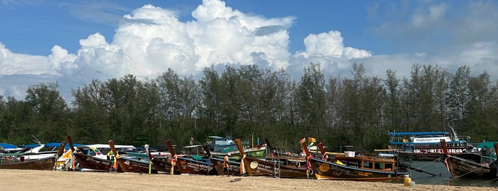 Nopparat Thara Pier is one of Lugares favoritos de Akshay.