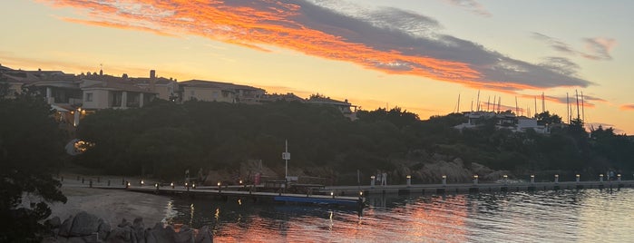 Porto Cervo is one of Yael'in Beğendiği Mekanlar.