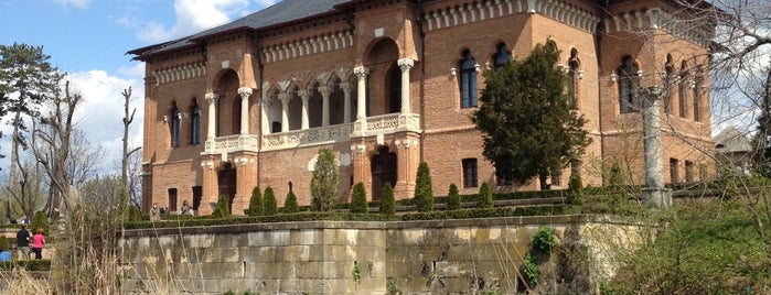 Palatul Mogoșoaia is one of Апрель.