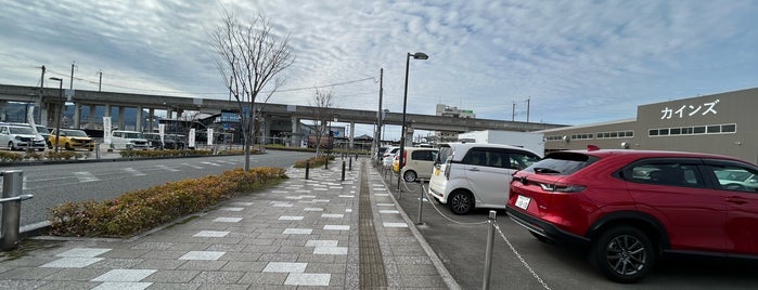 Uto Station is one of 熊本のJR駅.