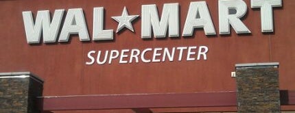 Walmart Supercenter is one of สถานที่ที่ Jaqueline ถูกใจ.