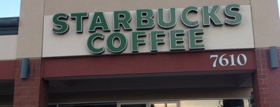Starbucks is one of Orte, die Moo gefallen.
