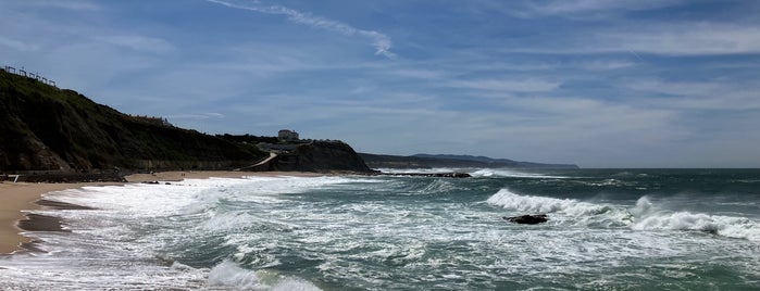 Praia da Baleia is one of Ericeira.