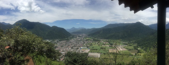 Mirador Estrella is one of Lieux qui ont plu à Luis Arturo.