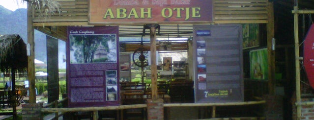Domba & Sapi Bakar Abah Otje is one of Tempat-tempat yang pernah saya kunjungi..