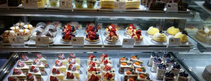Paris Baguette is one of USA NYC QNS East.
