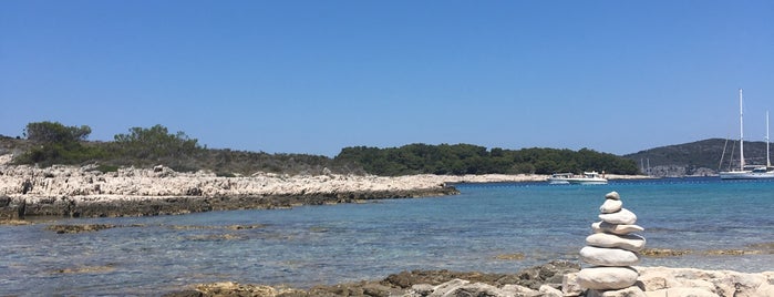Plaža Mlini is one of Lugares favoritos de Mym.
