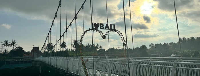 Glass Bridge is one of Bali.