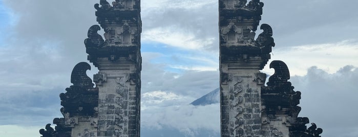 Pura Penataran Agung Lempuyang is one of Ubud Bali.