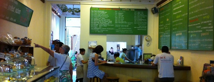 The Shop Café & Bakery is one of Locais salvos de mpjan.