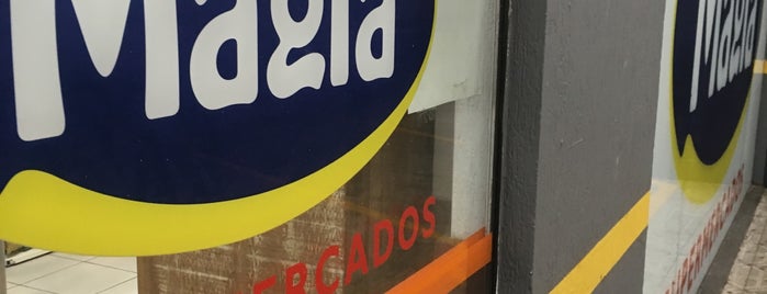 Magia Supermercados is one of สถานที่ที่ Fortunato ถูกใจ.