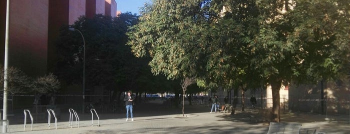 Universitat de València - Campus de Tarongers is one of Valencia.