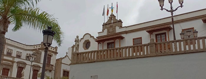 Ayuntamiento de Icod de los Vinos is one of Tenerife.
