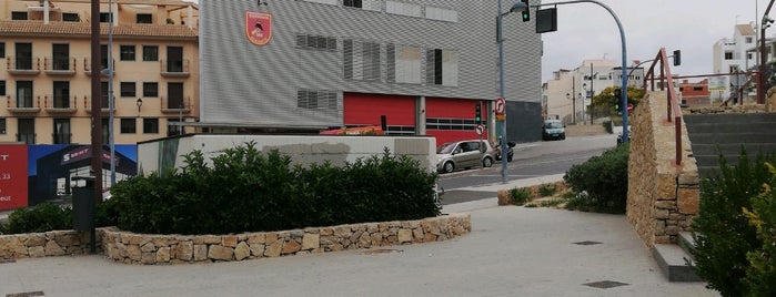 Parque Bomberos Jaime II is one of Alicante Architecture.